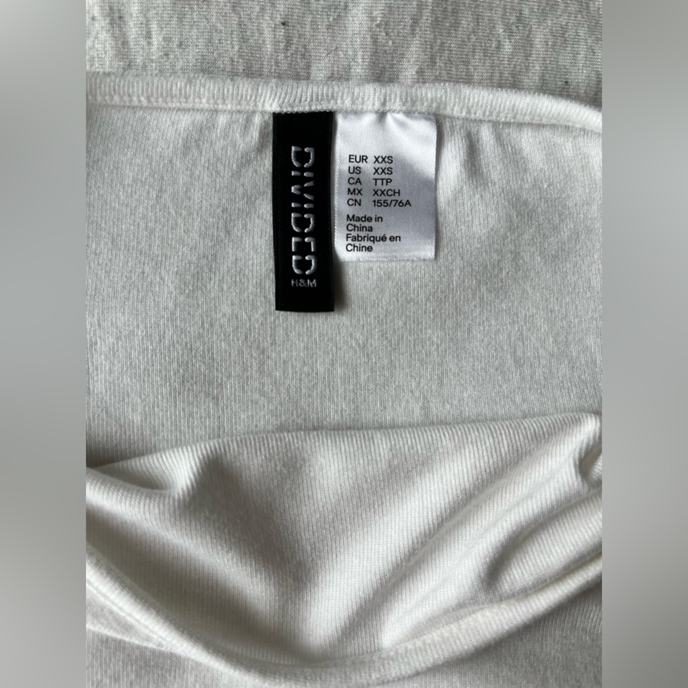 H&M Divided Ruched Top - Picture 7 of 10